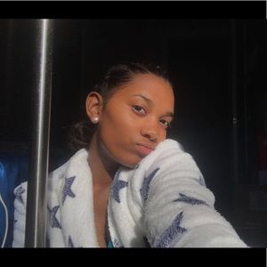 Meet your Posher, Bree